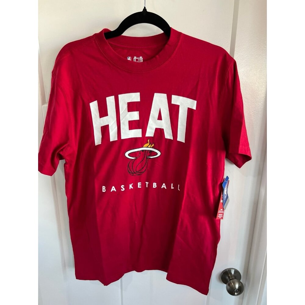 Officially licensed Ultra Game Miami Heat Basketball t-shirt